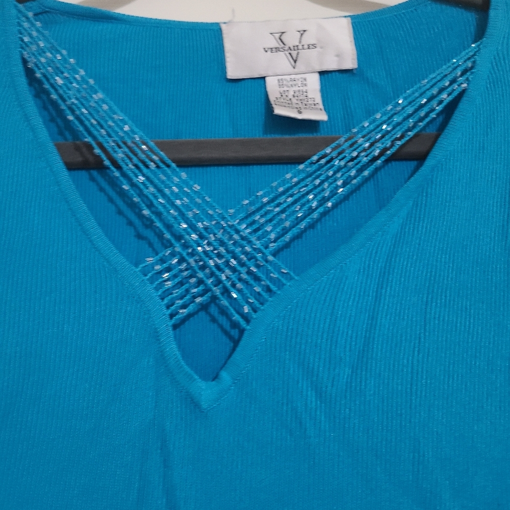 Woman's Tops - Picture 3 of 15